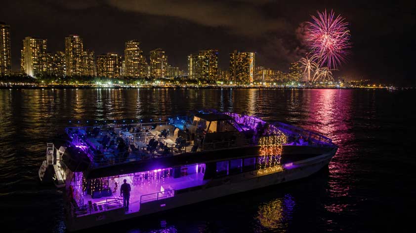Pink Sails Waikiki catamaran Friday night fireworks cruise